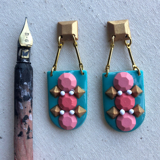 Gem dangle earring