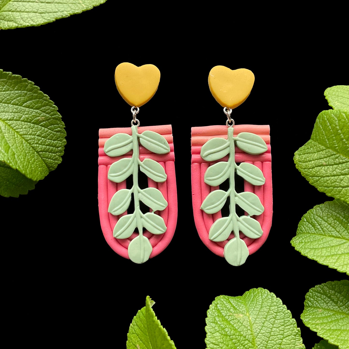 Leaf earring