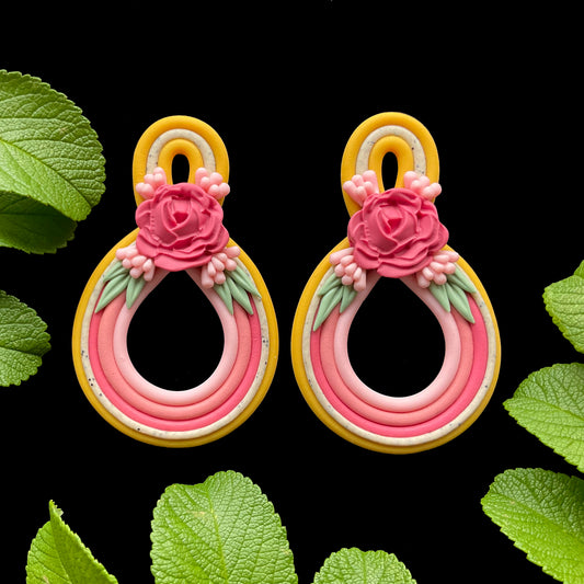 Teardrop floral earring